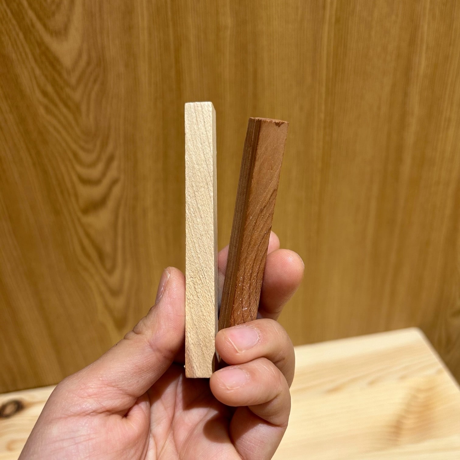 府中ル・シーニュ】防虫・消臭に効果があるレッドシダーブロックのご